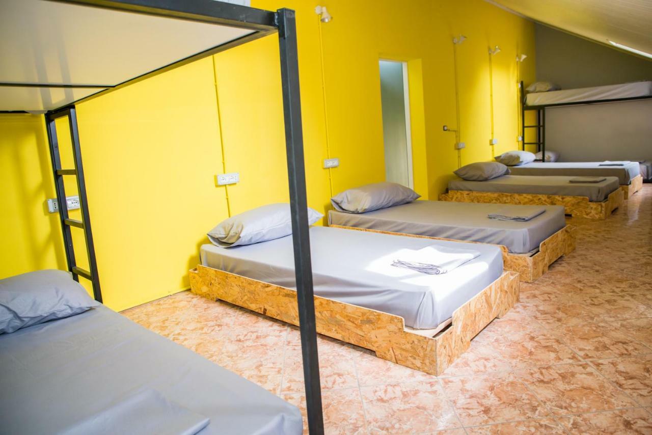 شكودر Our Way Guest House & Hostel المظهر الخارجي الصورة