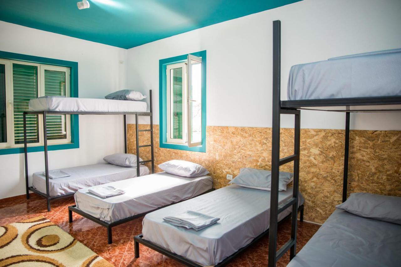شكودر Our Way Guest House & Hostel المظهر الخارجي الصورة