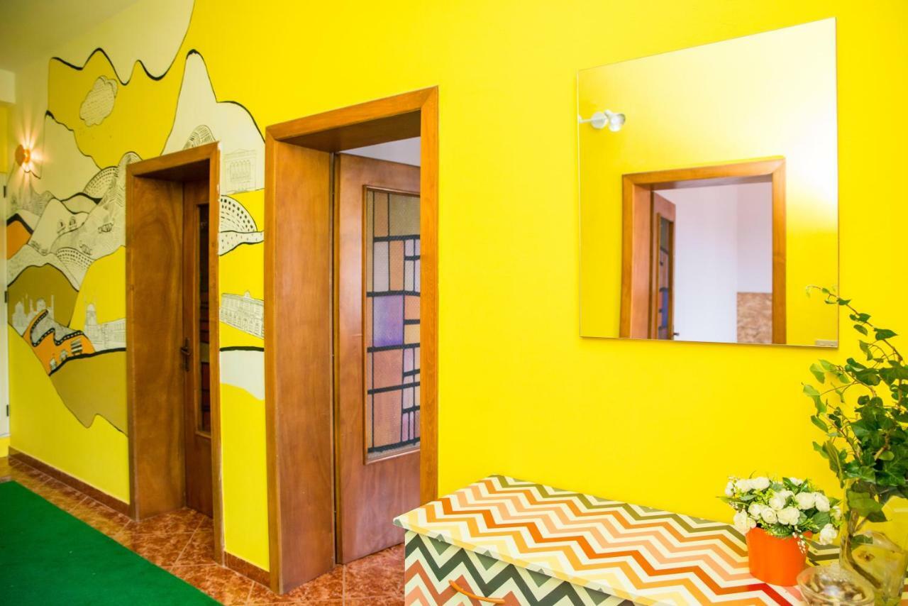 شكودر Our Way Guest House & Hostel المظهر الخارجي الصورة
