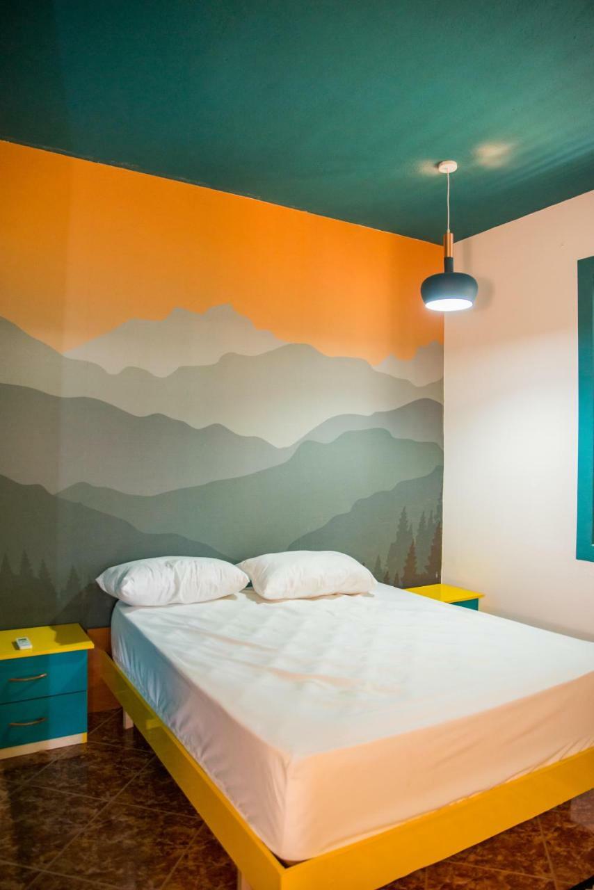 شكودر Our Way Guest House & Hostel المظهر الخارجي الصورة